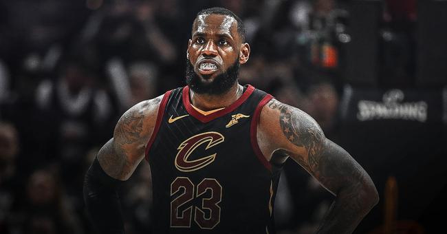 官方：孔蒂当选2025意足球盛典最佳教练，那不勒斯最佳俱乐部（2025意大利足球盛典：孔蒂荣膺最佳教练，那不勒斯获评最佳俱乐部）