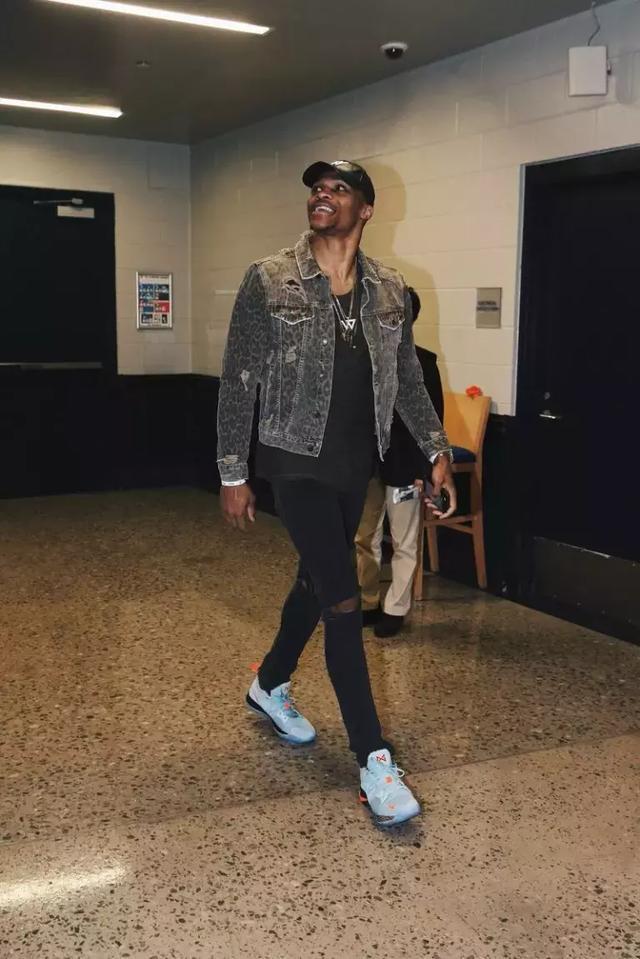 篮球运动中的爆发力训练（篮球爆发力提升训练）