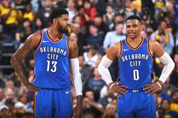 米体：库普梅纳斯在尤文56场已踢过6个位置，他需要找回稳定（米体：库普梅纳斯在尤文56战涉足6位置，亟待找回稳定状态）